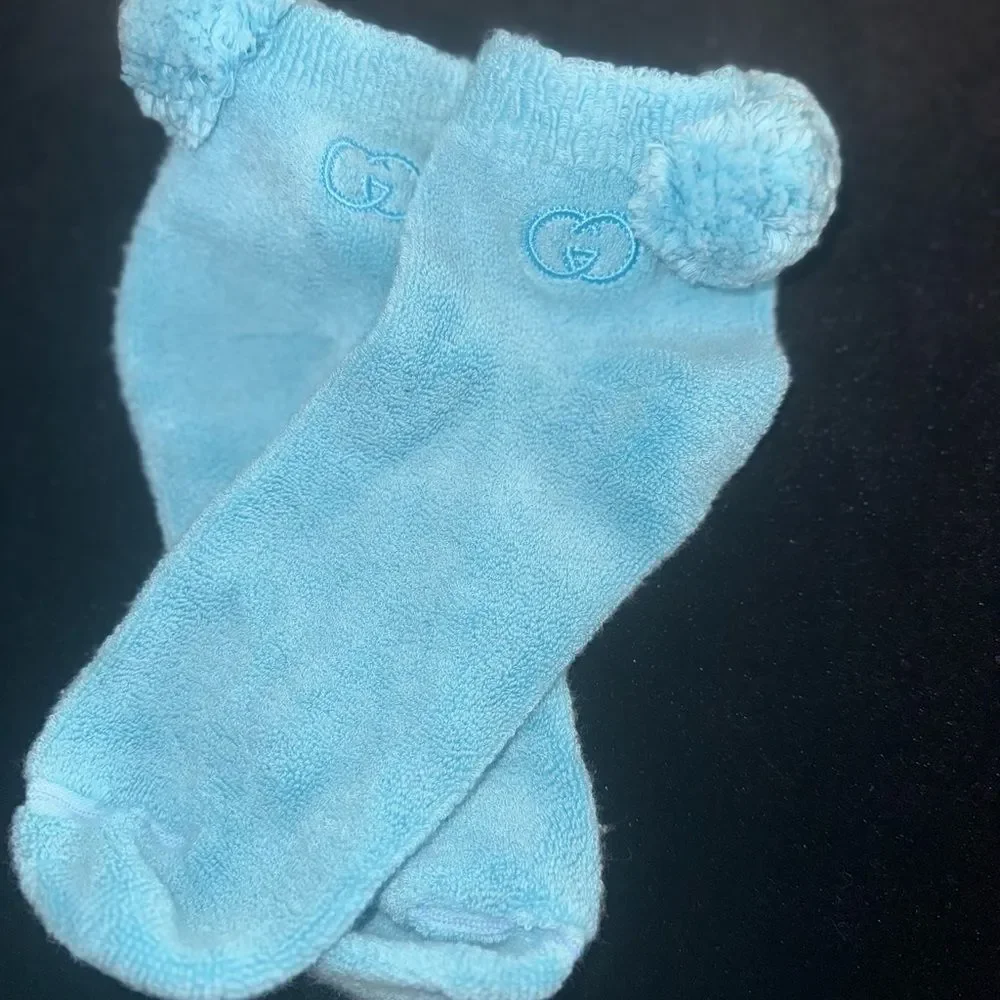 Brand new women’s Gucci Blue Socks fits size 6-10 shoe